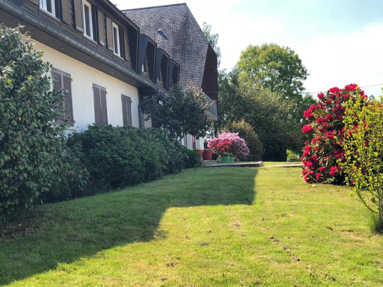La Cle Des Champs Hotel Le Teilleul Eksteriør billede