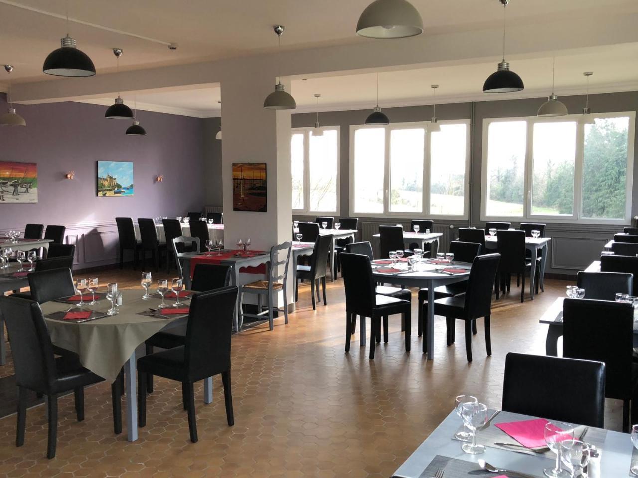 La Cle Des Champs Hotel Le Teilleul Eksteriør billede