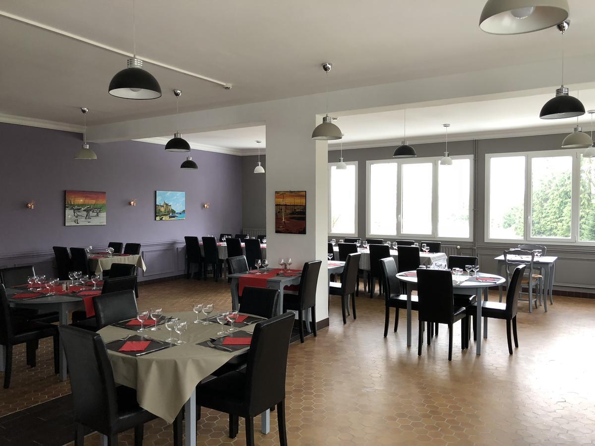 La Cle Des Champs Hotel Le Teilleul Eksteriør billede